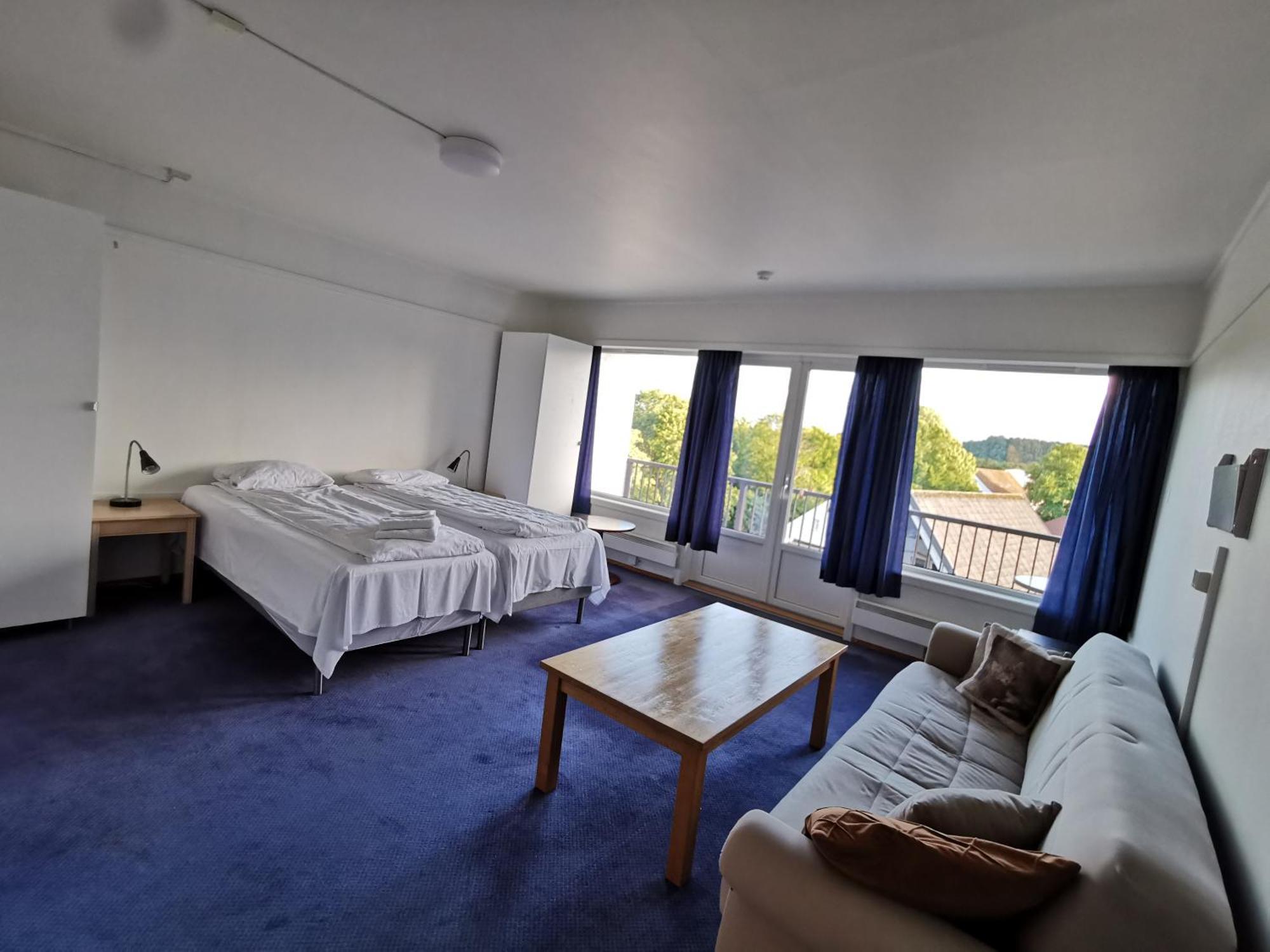 Skap Hostel Мандал Екстериор снимка