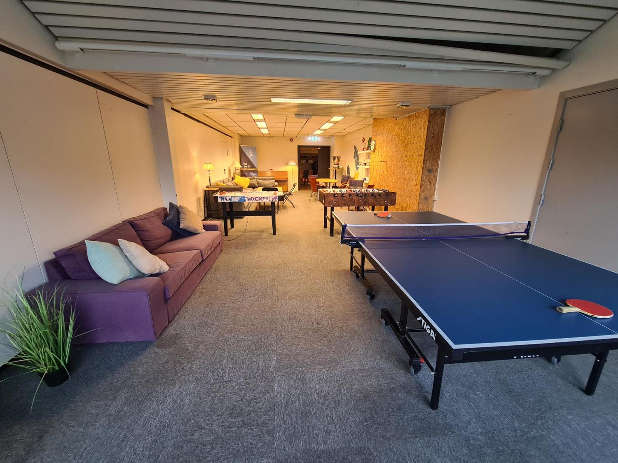 Skap Hostel Мандал Екстериор снимка