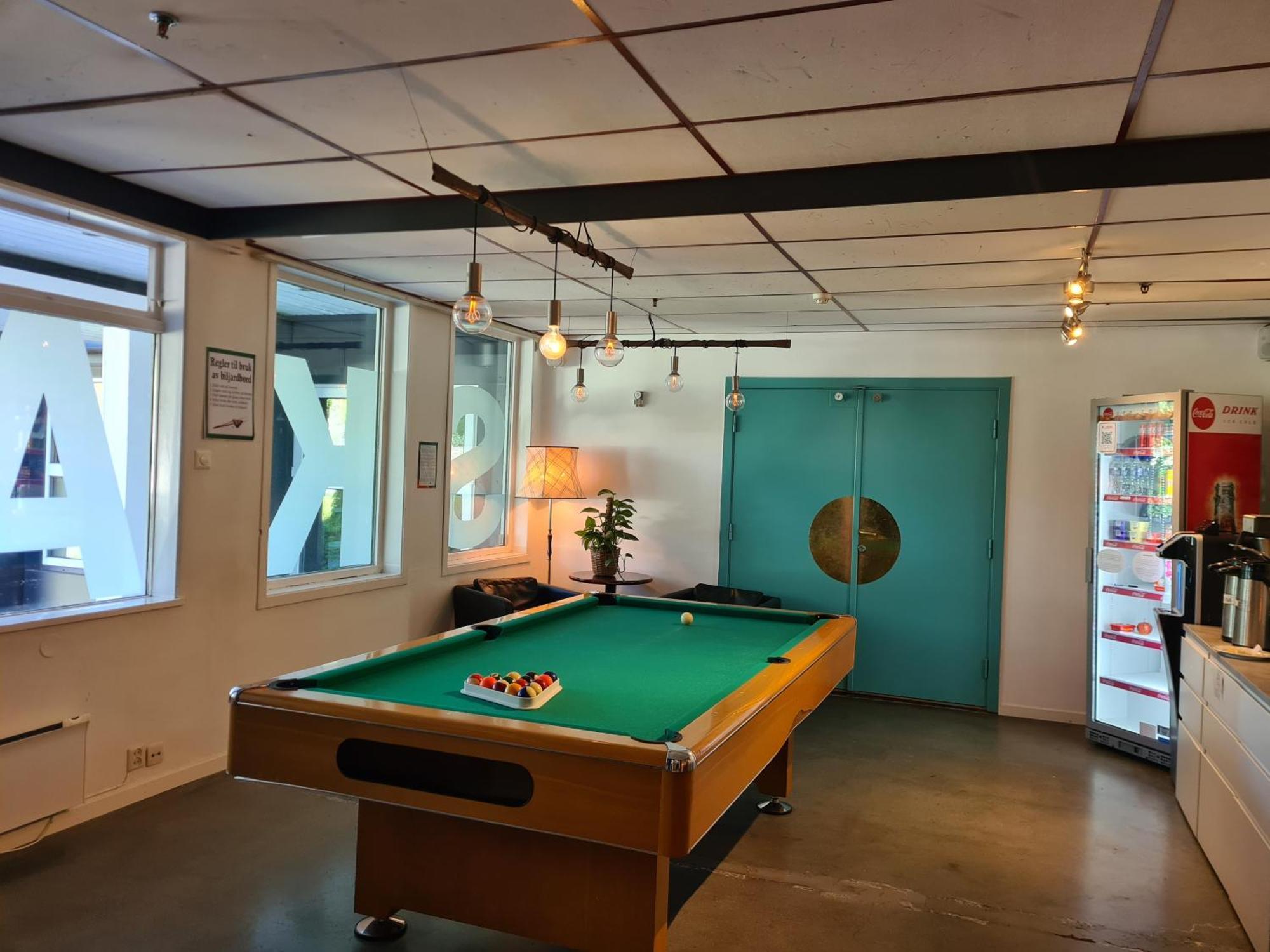 Skap Hostel Мандал Екстериор снимка